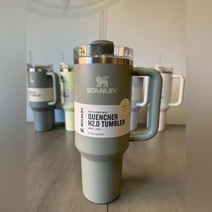 Stanley 40 oz Stainless Steel H2.0 FlowState Quencher Tumbler - Restful Green